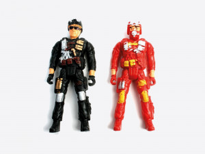 Figurine Pompier/Police  (lot de 12)